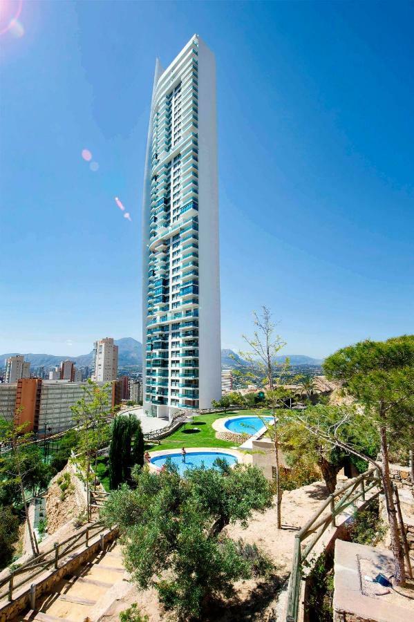 Highrise Apartment With Private Terrace & Sea Views - 34Th Floor بينايدورم المظهر الخارجي الصورة