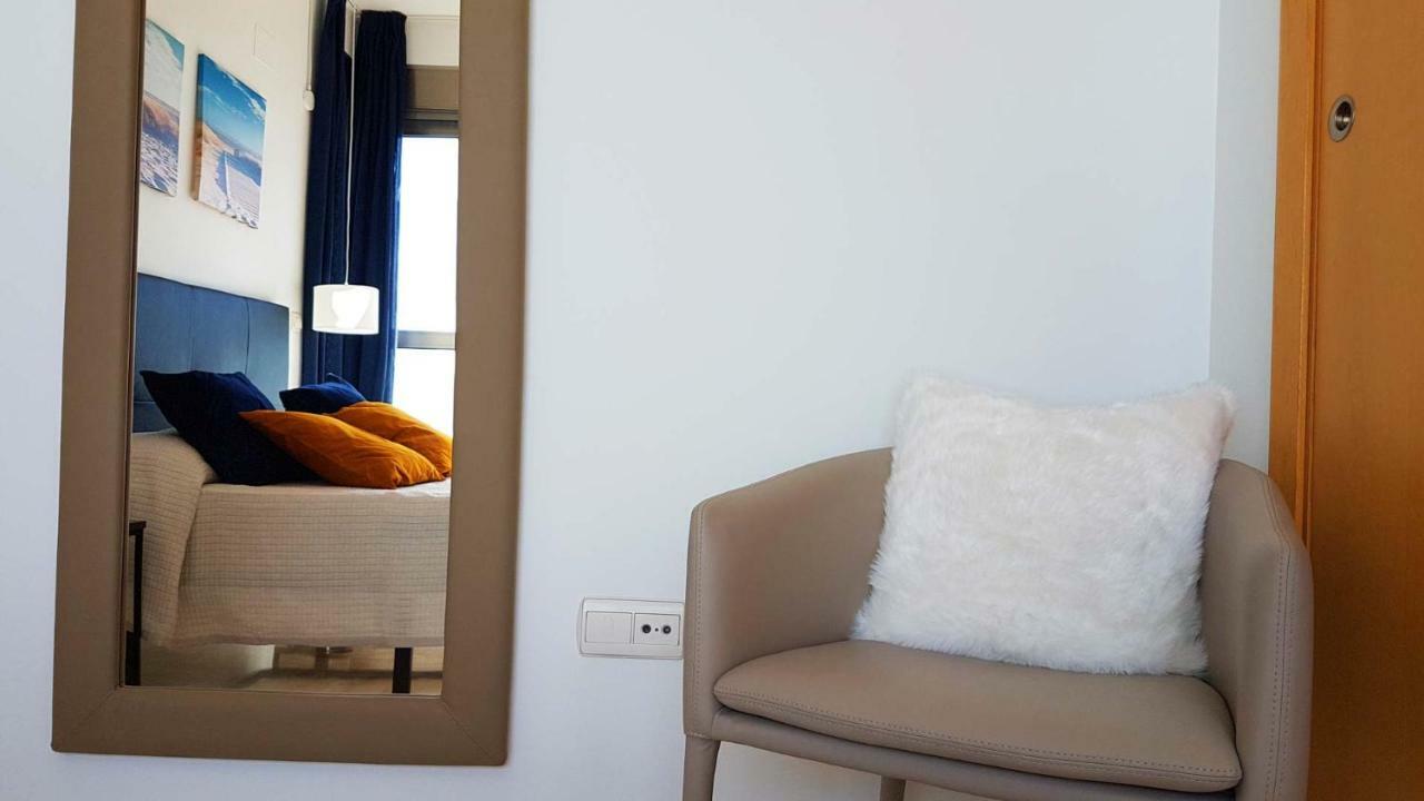 Highrise Apartment With Private Terrace & Sea Views - 34Th Floor بينايدورم المظهر الخارجي الصورة