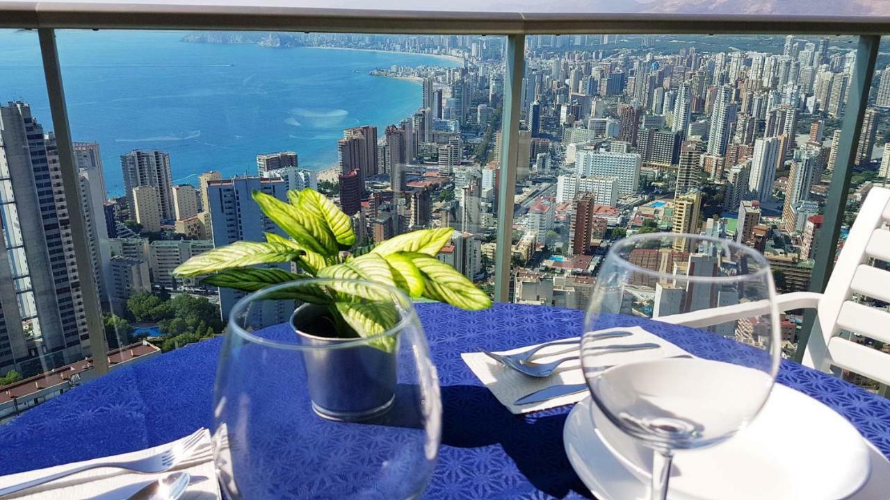 Highrise Apartment With Private Terrace & Sea Views - 34Th Floor بينايدورم المظهر الخارجي الصورة