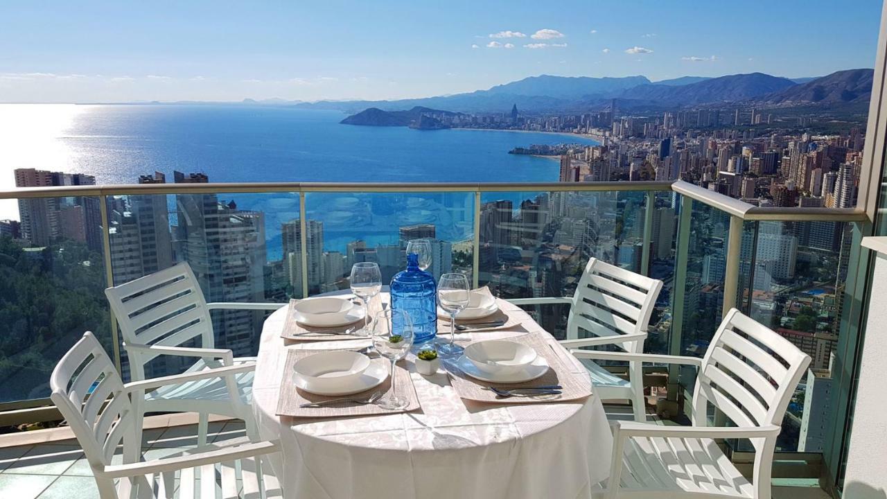 Highrise Apartment With Private Terrace & Sea Views - 34Th Floor بينايدورم المظهر الخارجي الصورة